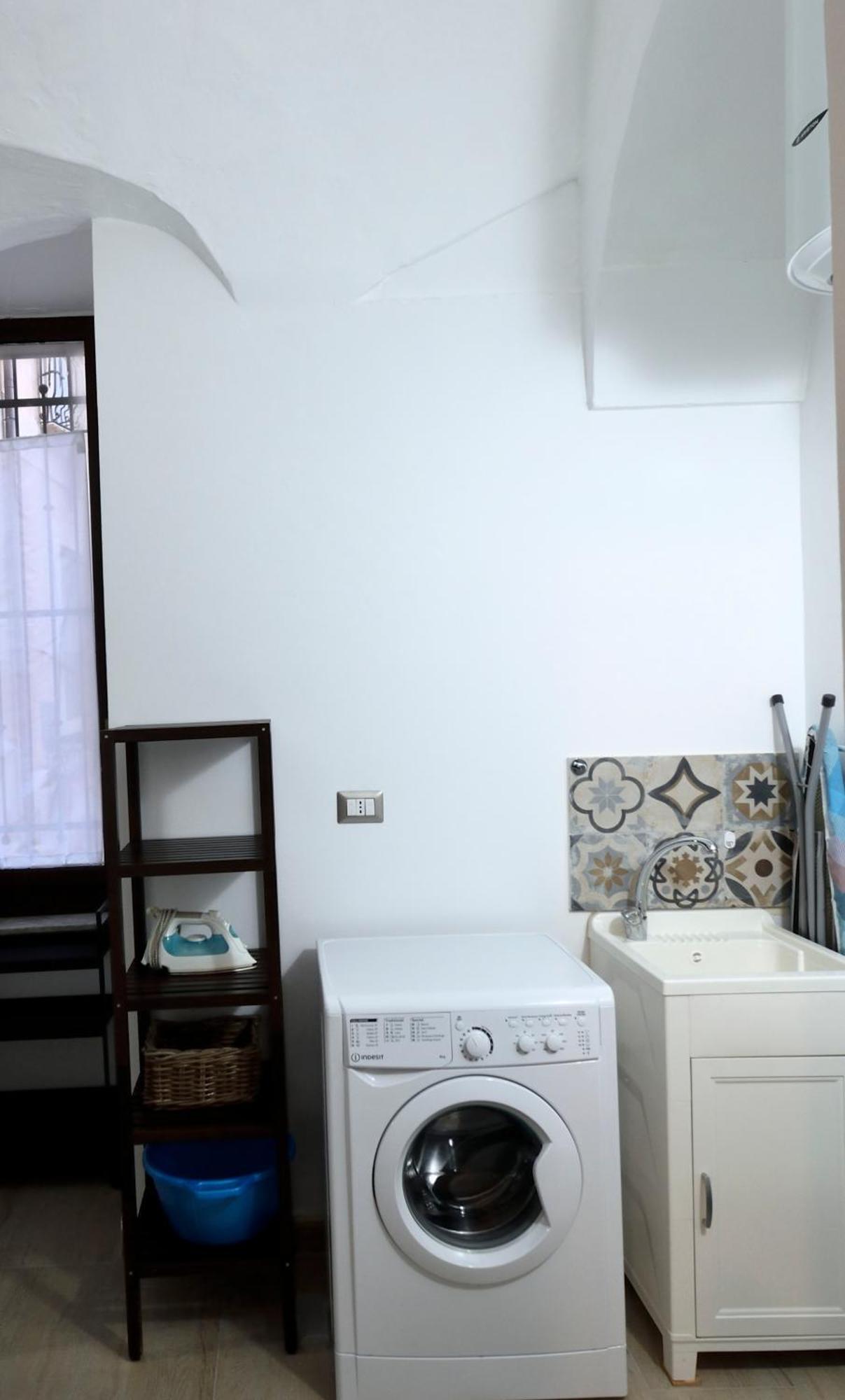 La Casa Di Carta Al Duomo Apartment คาตาเนีย ภายนอก รูปภาพ